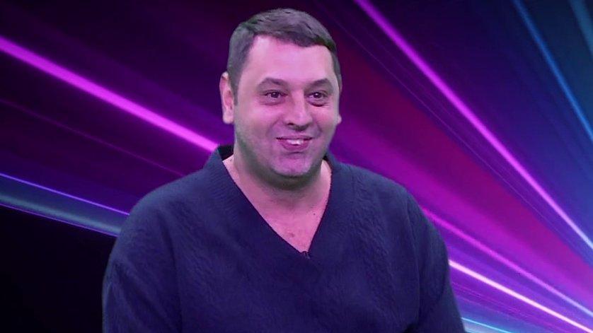 NAJPOZNATIJI FRIZER U SRBIJI SVIMA ĆE POMUTITI UM: Ilija Pečenica stiže u Elitu 9, najbolji drug Lune Đogani i Ane Korać spreman da pravi šou