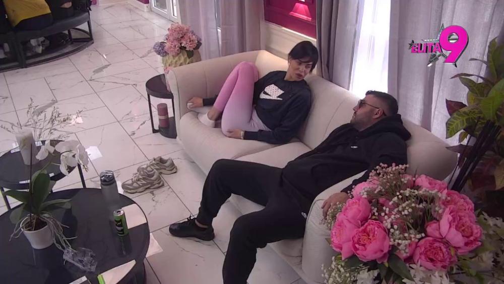 Mina nastavlja da blati Vanju Prodanović: Žestoko je isprozivala kod Alibabe, svim silama ga ubeđuje da je ona ALJKAVUŠA! (VIDEO)
