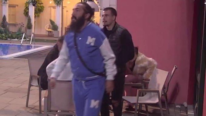 Nije mogla da prećuti! Miladin odvukao Viktora od Anastasije, ona ga prekorila: Kako da nađe devojku ako... (VIDEO)