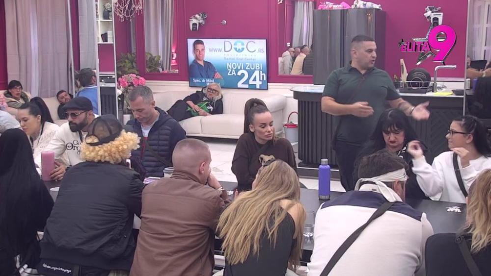 NAMIRISAO SIMPATIJE?! Bebica istakao da je došao do zaključka kada je reč odnos Maje i Luke, pa Stanić rešio da mu očita lekciju: TI SI JEDAN PAĆENIK!  (VIDEO)
