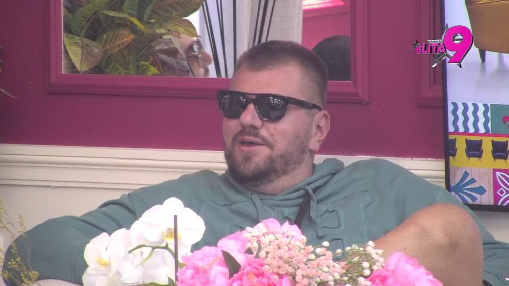 Au, kakvo poniženje! Luka sprdačinom ponovo ukanalio Aneli, Janjuš uveren da ga Ahmićeva i dalje voli! (VIDEO)