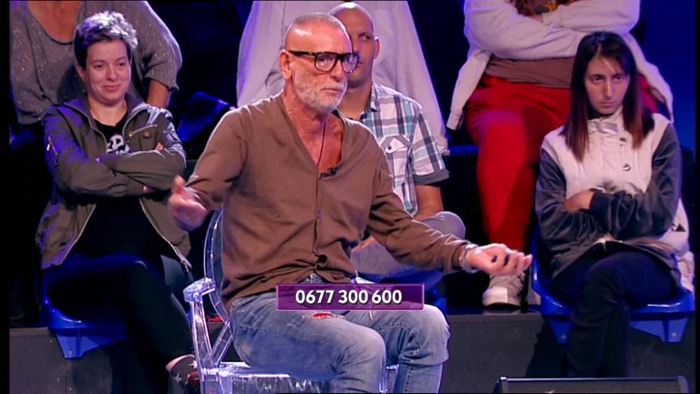 Izgoreo na prvu kritiku: Lepi Mića razvezao jezik i žestoko zaratio sa gledateljkom! (VIDEO)