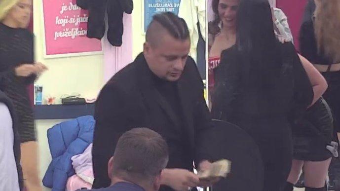 NOĆ KOJA OBEĆAVA! Večeras će sve goreti, počinje luda žurka u Eliti (VIDEO)