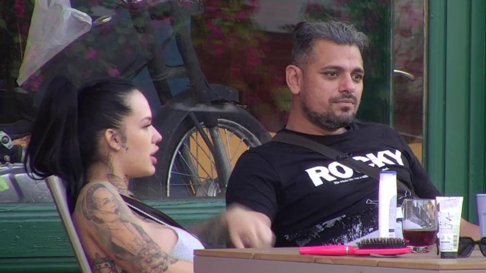 Promenila se: Bora Santana shvatio da se s Minom nešto dešava, tvrdi da nije ista kao pre sedam dana! (VIDEO)