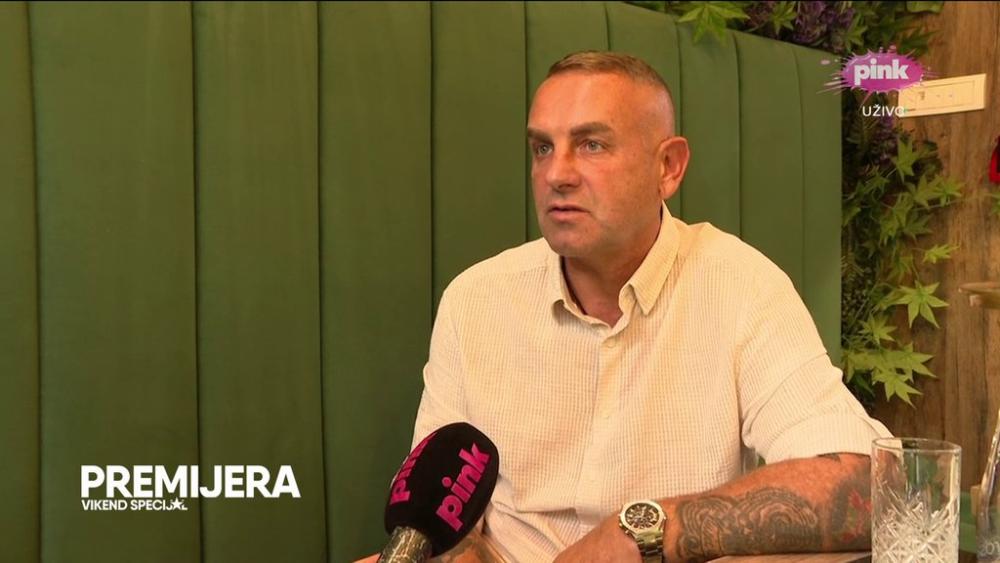 PONEO JE SLUČAJNO MOJ PASOŠ: Ivan Gavrilović otkrio kakav peh se desio Gagiju Đoganiju, progovorio o brojnim nastupima u duhu devedesetih, pa se osvrnuo na Anabelu!