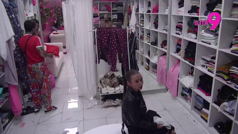 Ne dolazi sebi: Sara u suzama jer ju je Anđelo precrtao, Ivan joj poručio OVO (VIDEO)