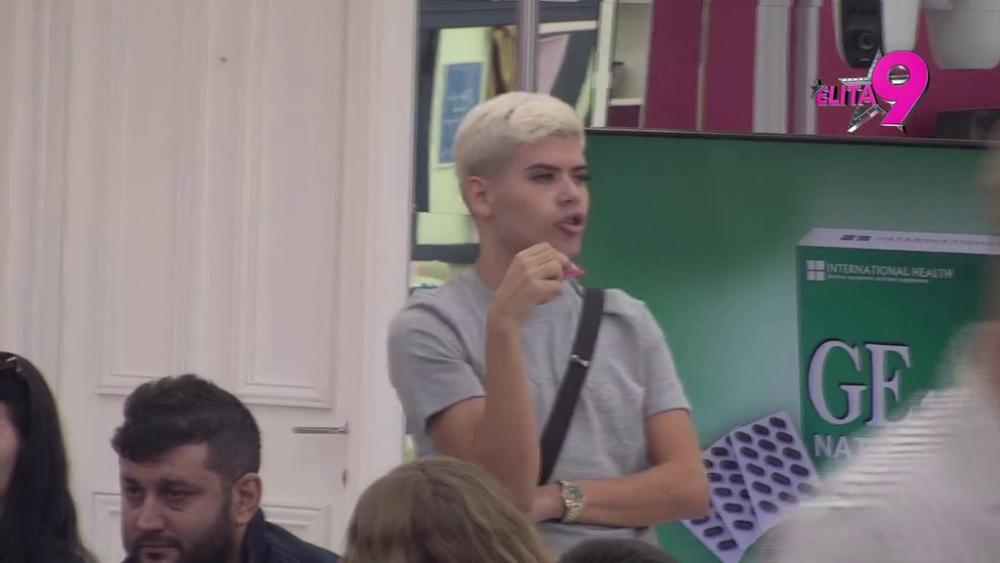 Emotivna ispovest Uroša Stanića: Progovorio o maltretiranju koje je doživeo od oca, pa priznao: Cela familija se odrekla mene! (VIDEO)