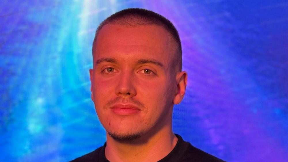 VOLI DA JE MALTRETIRAJU, TO JE NJEN FETIŠ: Dača osuo rafalnu paljbu po VEZI Anđele i Gastoza, pa otkrio da li se čuo sa Sofi pred ulazak u Elitu 9 (VIDEO)