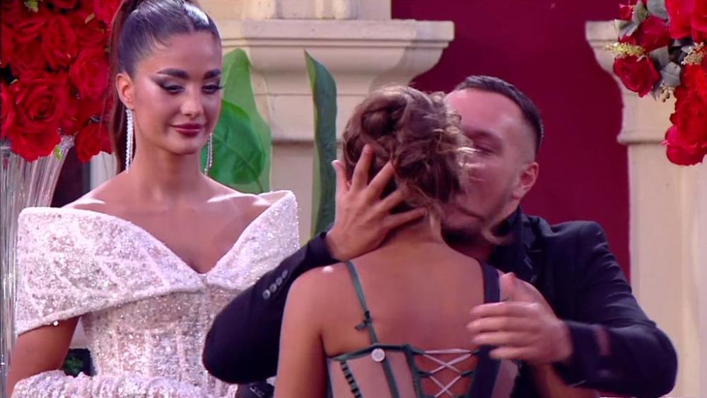 Šta Gastoz posle svega misli o Sofi? Jedan detalj iz njene emisije sa Anđelom ostavio ga je u ŠOKU! (VIDEO)