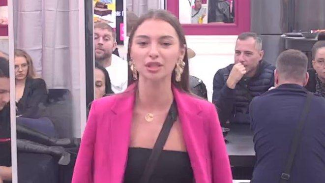Raskrinkane sve afere Sare Stojanović: Gastoz, Anđelo, Janjuš, Bora, Filip... Imenima nikad kraja! (VIDEO)