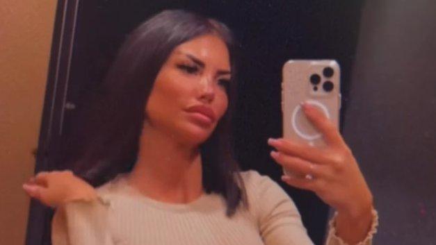 BIVŠA ZADRUGARKA PONOSNO POZIRA SA PARTNEROM! Dragana Mitar pokazala dečka kog vešto krije DVE GODINE: Danas imaju poseban povod za slavlje (FOTO)
