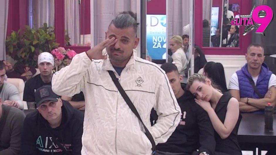 Bora Santana se slomio na komade: U suzama se prisetio najtežih trenutaka, na ovaj dan je doneo odluku da se RAZVEDE od Milice Kemez! (VIDEO)