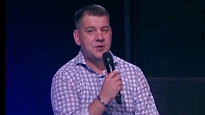 GORI STUDIO U ŠIMANOVCIMA! Ivan otkrio da je zauzet, pa zaratio sa Anđelom Rankovićem: Čovek koji je razvod braka potpisao na WC šolji... (VIDEO)