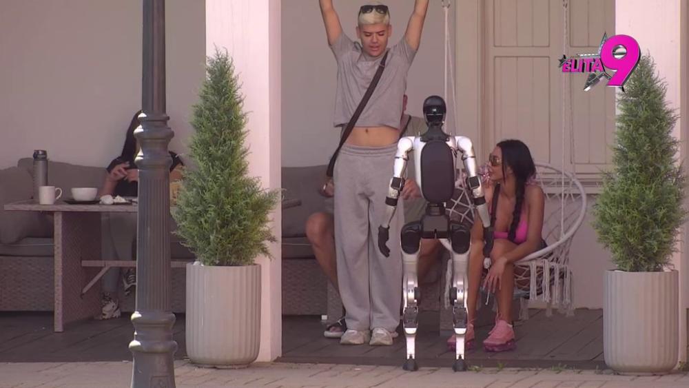 HIT SNIMAK: Janjuš ostavio Tošu bez teksta kada je napravio šalu sa Urošem (VIDEO)