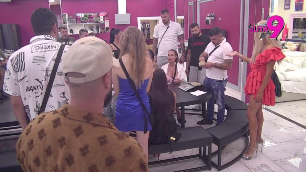 Vreme je da krene haos: Upravo počinje žurka u Eliti! (VIDEO)