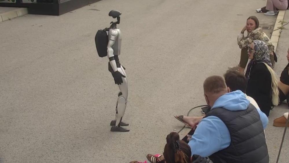 TANDEM IZ SNOVA: Toša i Janjuš sklopili dogovor, večeras će biti mamiti ženske uzdahe u tandemu! (VIDEO)