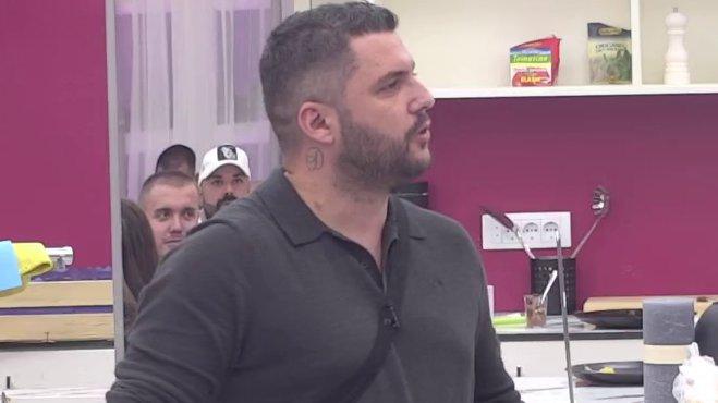 Lagao sam je za sve, bio sam spreman da pokažem tuđu sliku: Asmin progovorio o upoznavanju sa Stanijom, a evo da li ima SINA kog NIKADA NIJE PRIZNAO (VIDEO)