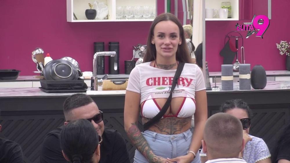 Teodora najavila novo neverstvo! Jednom rečenicom razotkrila pakao koji sprema Bebici: Ko razume, shvatiće... (VIDEO)