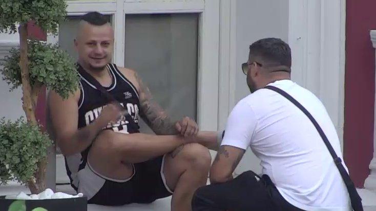 ŠOK! Alibaba otkrio da bi voleo da se nađe sa Sitom u izolaciji, priznao da bi ZATRESLI ZIDOVE iste (VIDEO)