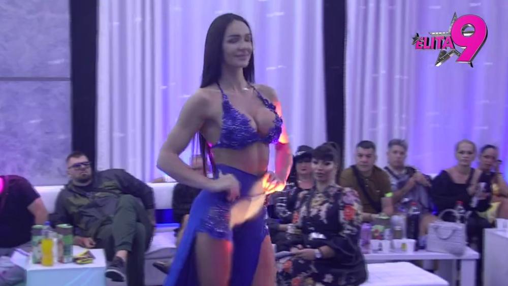 Dušica Đokić ponovo oduvala svu konkurenciju: Svi muškarci počeli da balave, a evo koliko KUBIKA ima u grudima! (VIDEO)