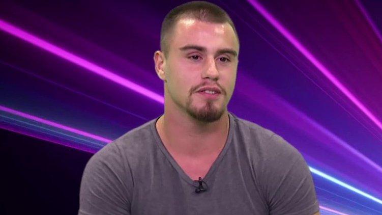DRŽAVNI PRVAK U DŽUDOU MAMI UZDAHE DEVOJAKA: Viktor Gagić ulazi u Elitu 9, mladić iz Rume voli samo živahne devojke!