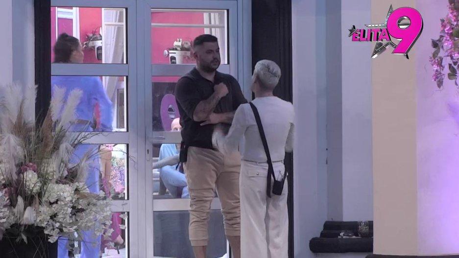 Drama: Uroš Stanić reži na sav glas zbog odnosa Asmina i Mine, on mu zapušio usta! (VIDEO)