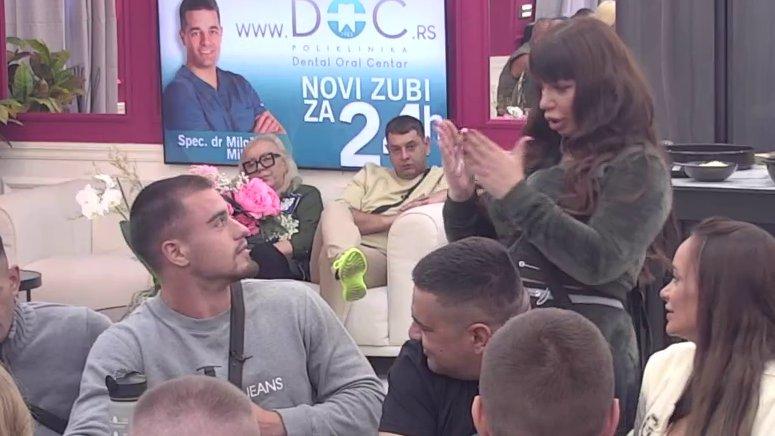 Totalni hit! Miljana provozala Viktora kroz psiho analizu i upitnik, učesnici popadali od smeha (VIDEO)