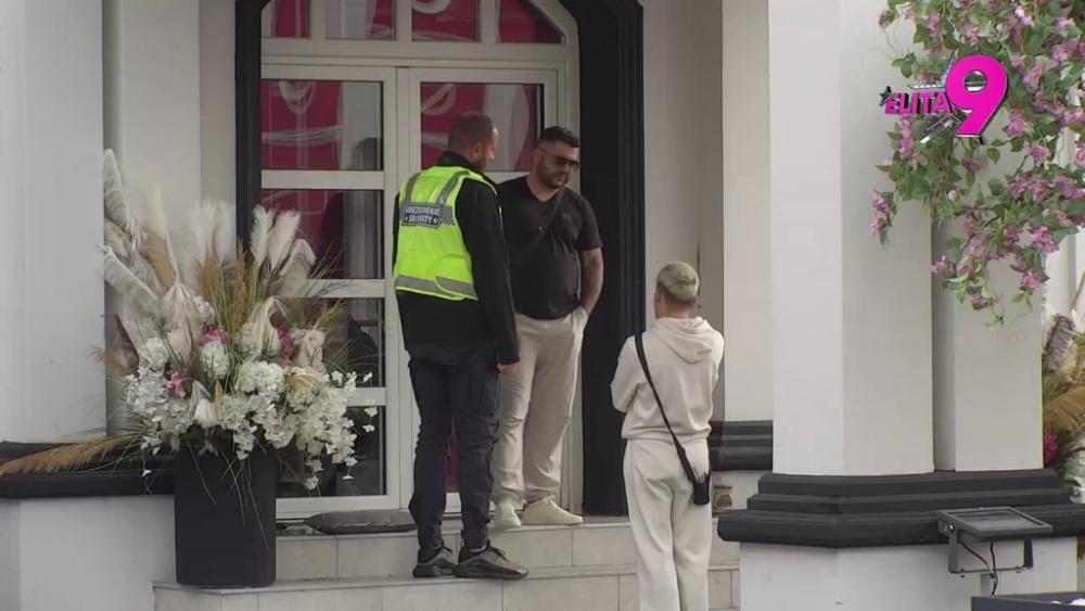 Obezbeđenje opkolilo Belu kuću! Karambol Asmina i Uroša trese Šimanovce, uvrede lete na sve strane (VIDEO)