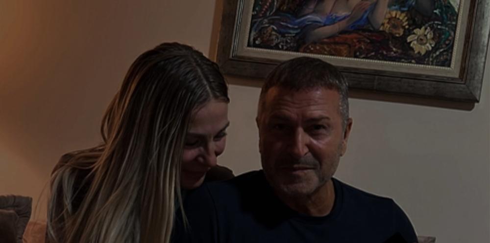 Prinova u porodici Đogani: Vesna i Đole prvi put uzeli bebu u ruke, oči im na ivici suza