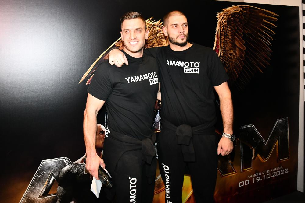 SLAVLJE U DOMU DAVIDA DRAGOJEVIĆA! Brat Dejan mu javno čestitao: "Vodio sam ga na splav, sad ga nema na mapi"