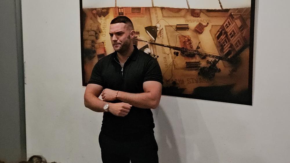 Sada znamo na koga je Anđelo Ranković lep: Ovo mu je otac- sin ne nosi njegovo prezime, Slaviša se pojavio u spotu Zlate Petrović
