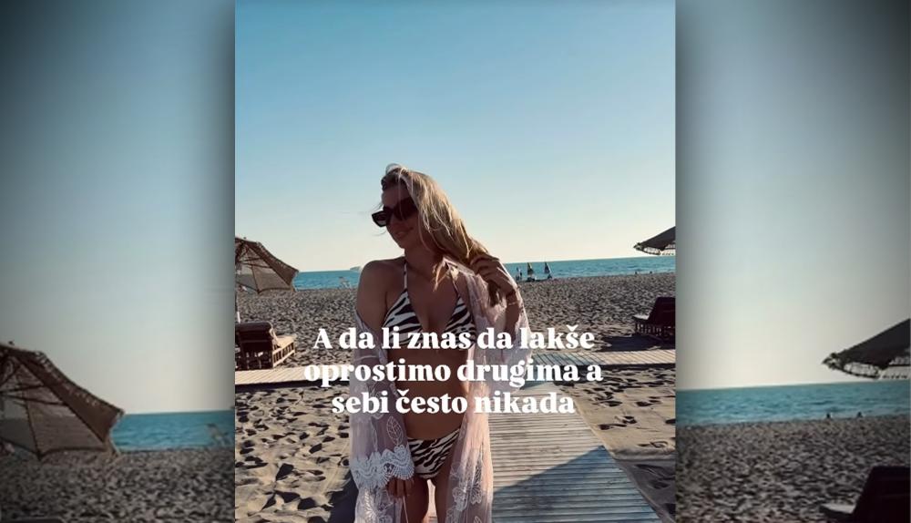 OPTUŽIVALI JE DA JE BILA SA SESTRINIM MUŽEM, SAD PARADIRA PLAŽOM U KUPAĆEM I ŠALJE INTRIGANTNE PORUKE: "Lakše oprostimo drugima, sebi često nikada"