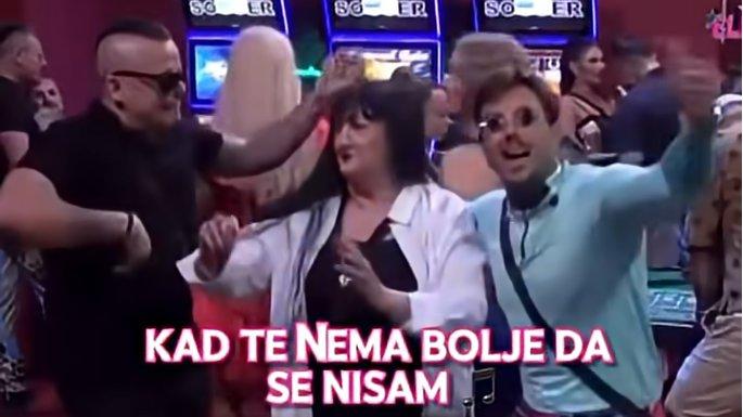 HIT 🤣 TERZA I FILIP igraju sa MILOSAVOM i pevaju joj JUTRO JE 💃🕺