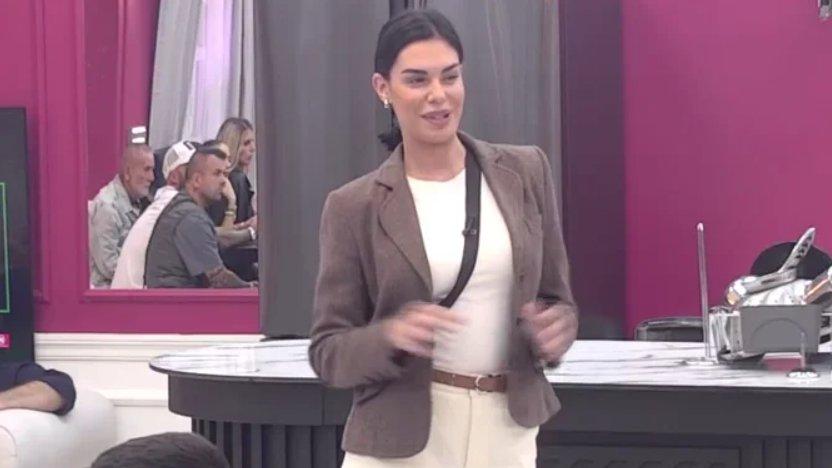 Stanija na meti, Mina na udaru: Lepi Mića razvezao jezik i napravio haos 😱