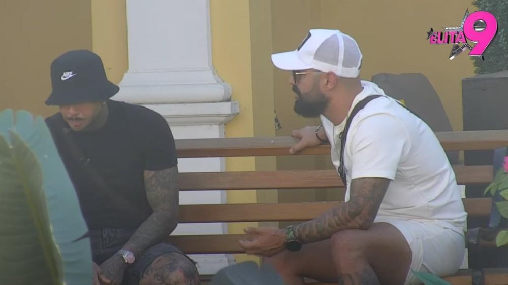 Već zakuvalo: Đukić i Luka se svađaju da li je Aneli PATOLOŠKA ŽRTVA 🧐