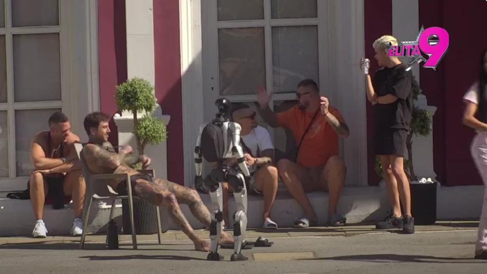 JANJUŠ O SE*S AFERI SA STANISLAVOM KROFAKOM: Ogroman ku*ac ima, gde god se okrenem u sobi NJEGOV KU*AC, mene lupili kompleksi, NISAM MOGAO 😂 (VIDEO)