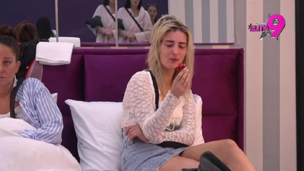 PALE PRVE SUZE U ELITI: Sunčica RONI SUZE KAO VODOPADI NIJAGARE dok je Tanja nemilosrdno vređa (VIDEO)