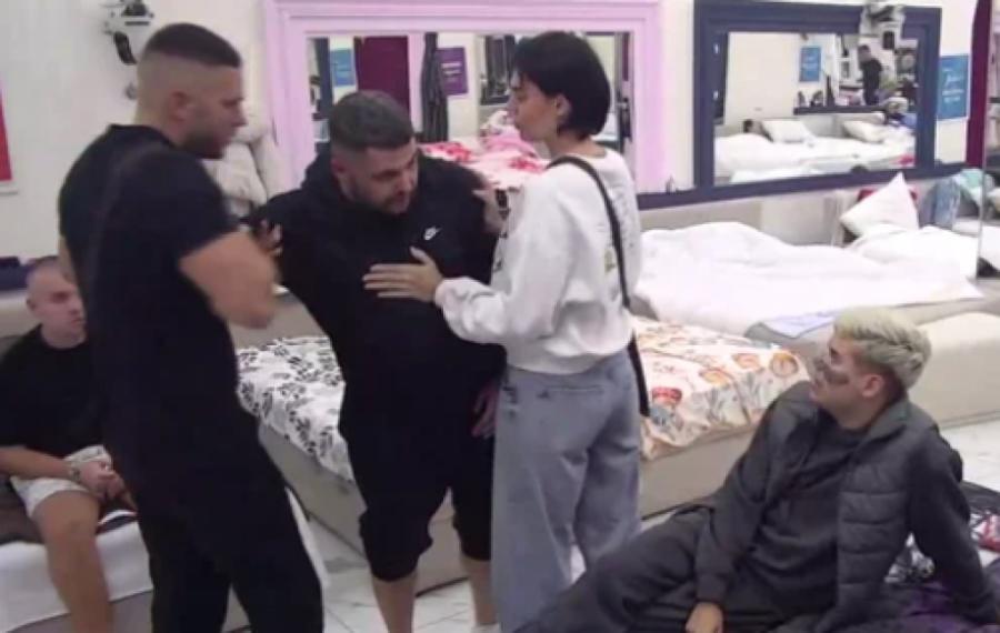 ASMINU PRETI DISKVALIFIKACIJA IZ ELITE! Nasrnuo na Uroša, izbila OZBILJNA DRAMA u Beloj kući!