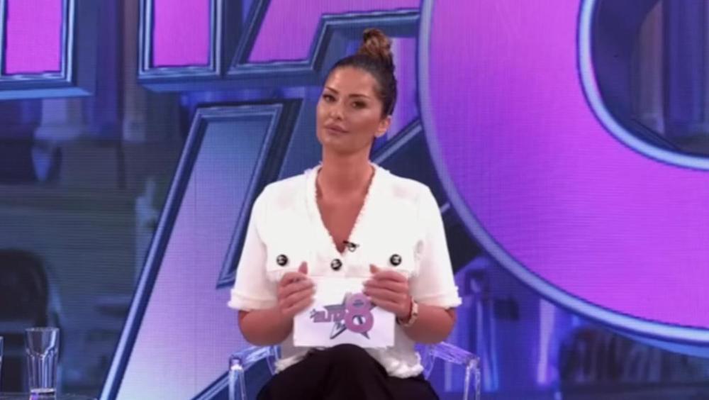 Imaju zajedničku prošlost, delile su istog muškarca: Ove dve zadrugarke večeras stižu u "Narod pita" - goreće studio