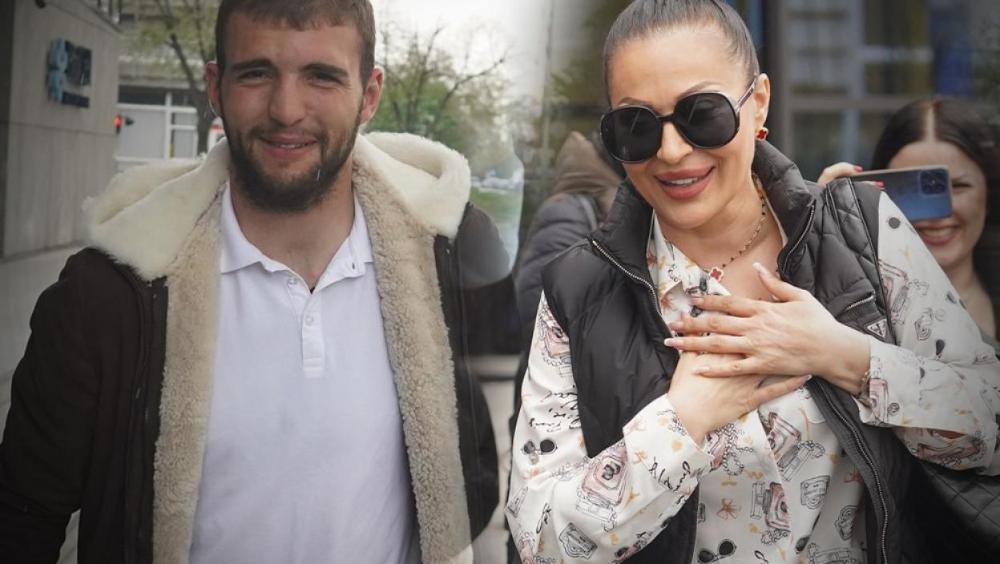 Ceca progovorila o ljubavi između majke i sina - Evo zašto je Veljko neprestano zove :"Imam veoma blizak odnos sa..."