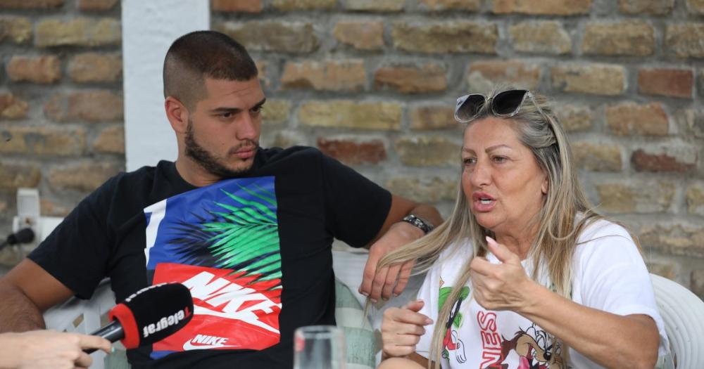 "Pre nekoliko sati napustio nas je..." Smrt u domu Dragojevića, vest slomila sve - Odnela ga je najgora bolest