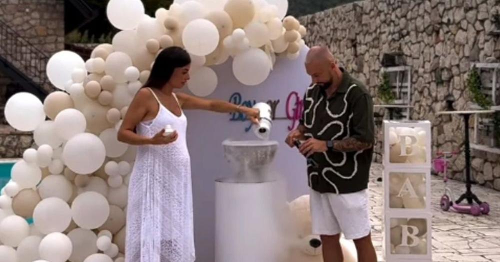 Bivši zadrugar postaje OTAC: Proširile se radosne vesti, priredio slavlje pa otkrio pol bebe, čestitke stižu