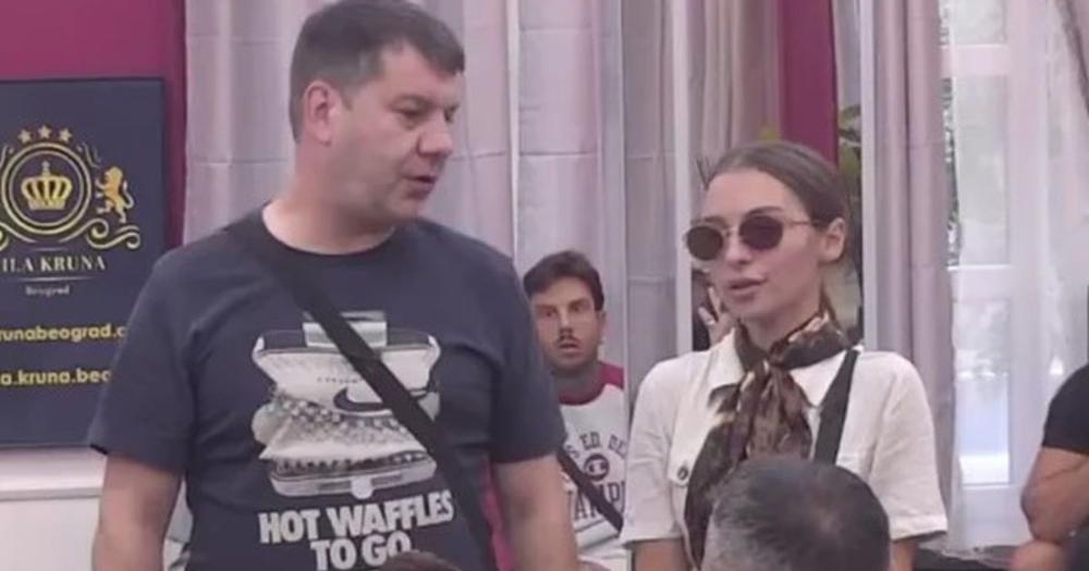 Marinković uputio brutalne uvrede 20 godina mlađoj devojci: Ivan je žestoko "udario", ona ga brani