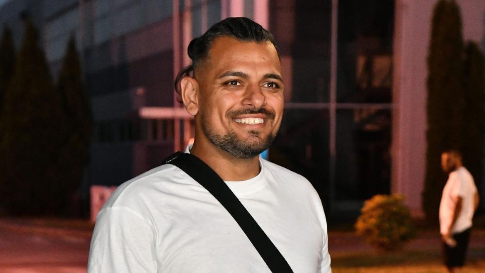 Uroš Stanić o Bori Santani: "Zvao me je, 5 kartica sam promenio"