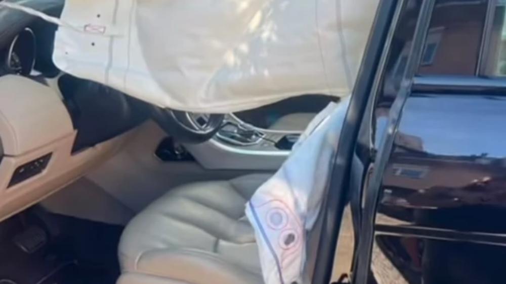 Sofiji Janićijević uništen auto u udesu, majka i ona s povredama: Izgorela ruka