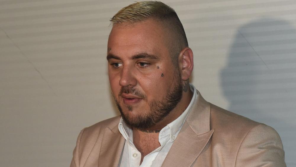 Filip Car se uneredio u krevetu: Cimeri ga zatekli, ostali u šoku