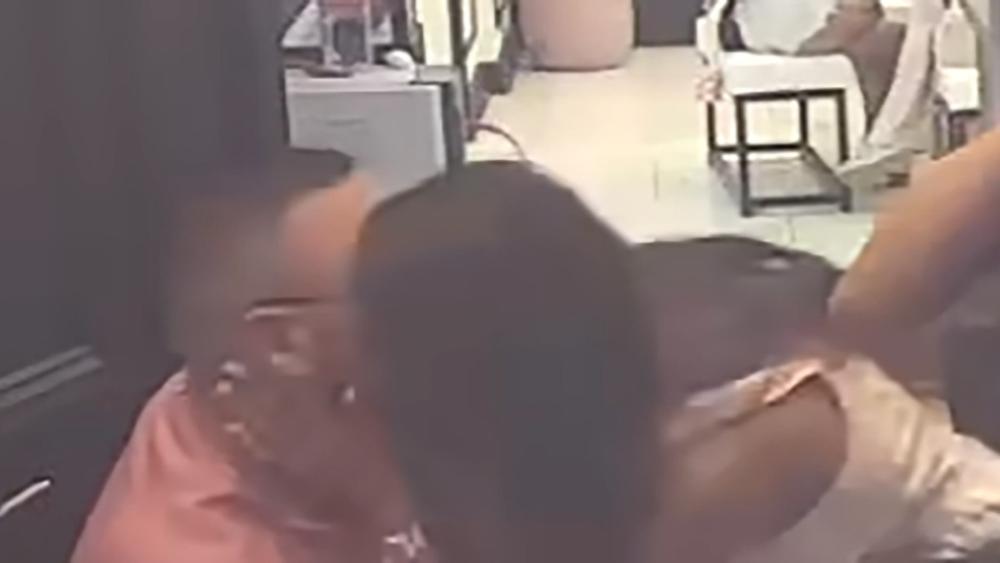 Anđela Đuričić poljubila Filipa Cara: Svi bruje o njenom postupku
