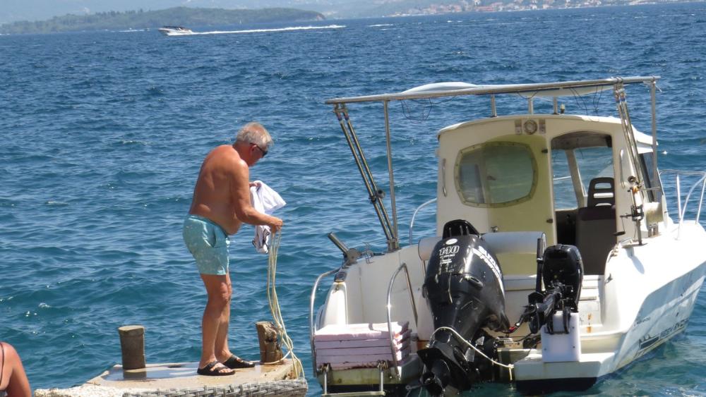 Ovim našim pevačima su žene uzele imovinu i pare nakon razvoda