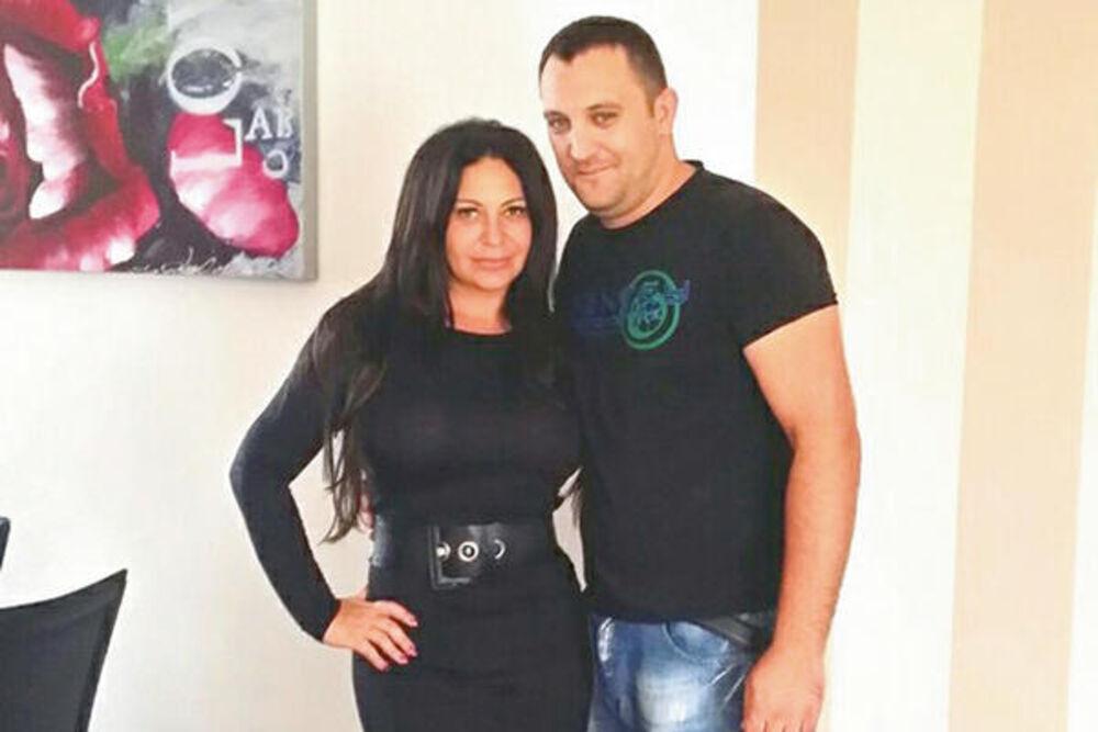 EVO KOME JE STOJIN SIN PAO U RUKE! Došao u Pinkove zvezde i završio u NJENOM TIMU! Ona odbrusila hejterima