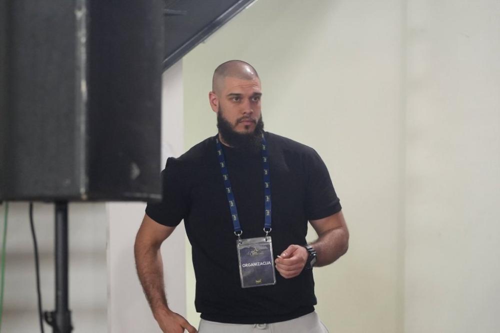 "Dobro smo sad..." Prvo pojavljivanje Dejana Dragojevića nakon gubitka bebe: Za Informer otkrio gde je Jovana